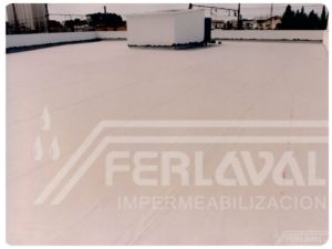Impermeabilización terraza Renault. Binéfar.